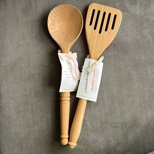 Anthropologie spatula and serving spoon